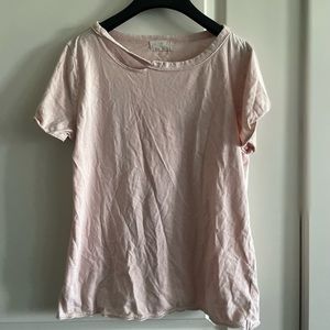 T.La T-shirt in light pink